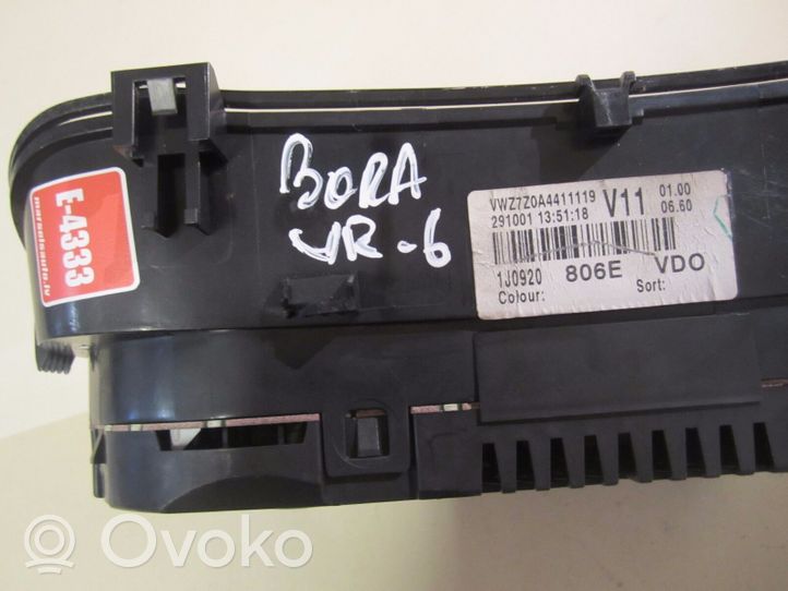 Volkswagen Bora Compteur de vitesse tableau de bord 1J0920806E