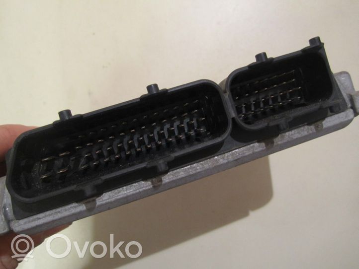 Volkswagen Bora Sterownik / Moduł ECU 071906018R