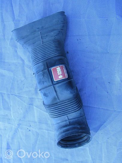 Volkswagen PASSAT B3 Air intake duct part 357129628