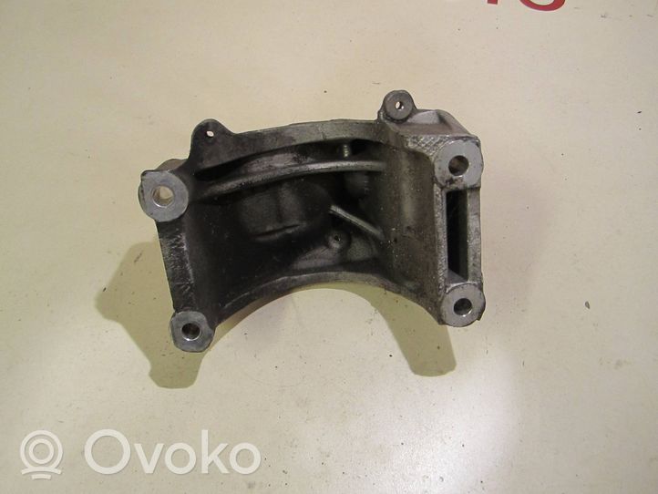 Volkswagen Touareg I Support, suspension du moteur 07Z199307B