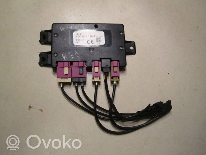 Audi A6 S6 C5 4B Antenos stiprintuvas 4D0035530E