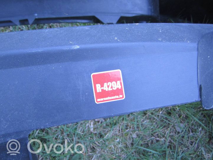 Toyota RAV 4 (XA50) Takapuskurin alaosan lista 5215942250