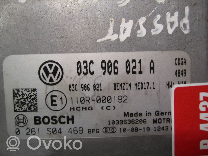 Volkswagen PASSAT B6 Calculateur moteur ECU 03C906021A