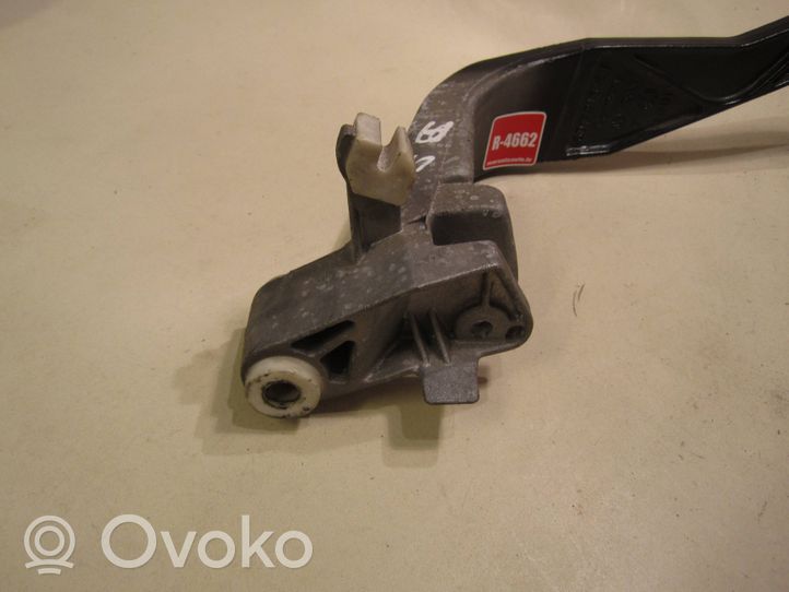 Audi A4 S4 B5 8D Pedale della frizione 8D1721316F