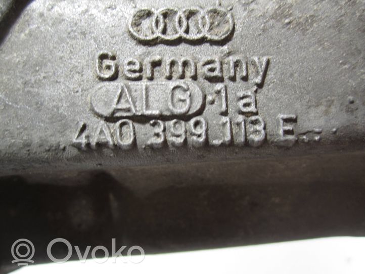 Audi A4 S4 B5 8D Pavarų dėžės tvirtinimo kronšteinas 4A0399113E