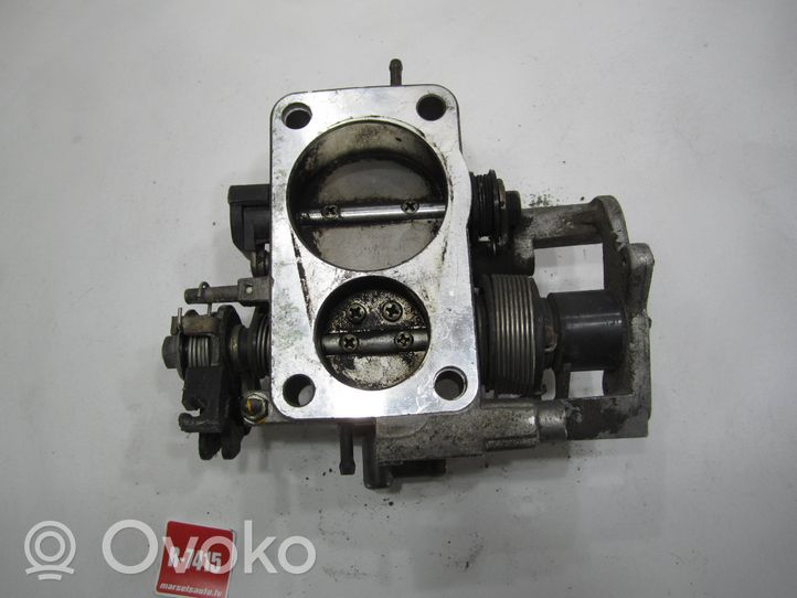 Audi 80 90 S2 B4 Valvola a farfalla 037061S