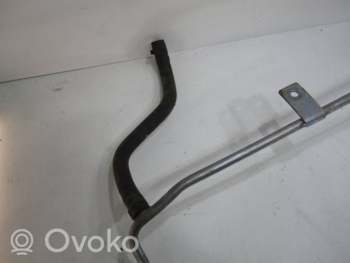 Audi TT TTS Mk2 Linea/tubo flessibile di ritorno del carburante 06J121075F