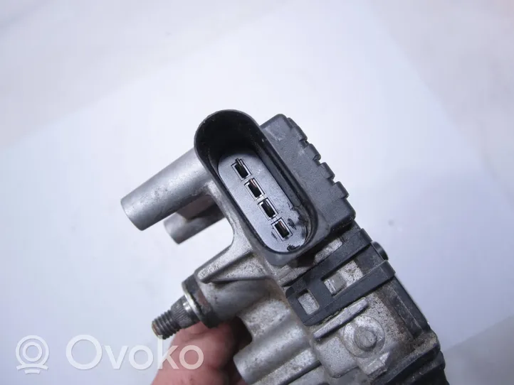 Audi A4 S4 B7 8E 8H Motor del limpiaparabrisas 8E1955119