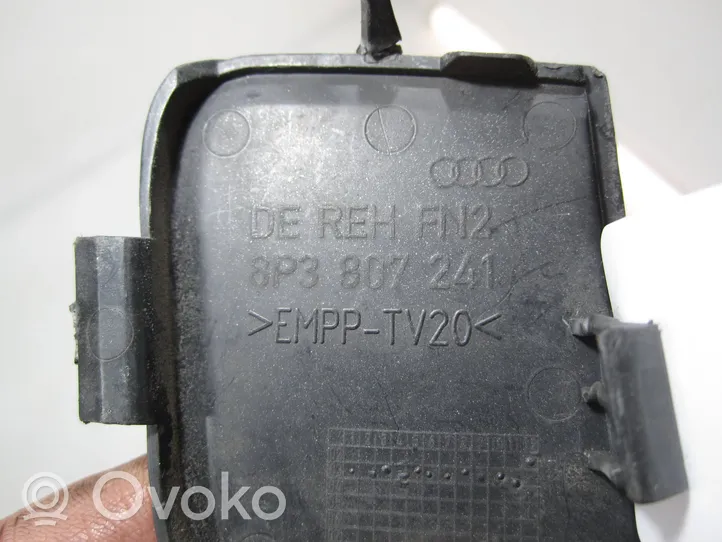 Audi A3 S3 8P Priekinis tempimo kilpos dangtelis 8P3807241