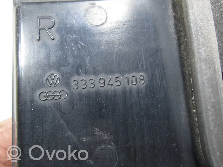 Volkswagen PASSAT B3 Rückleuchte Heckleuchte innen 333945108