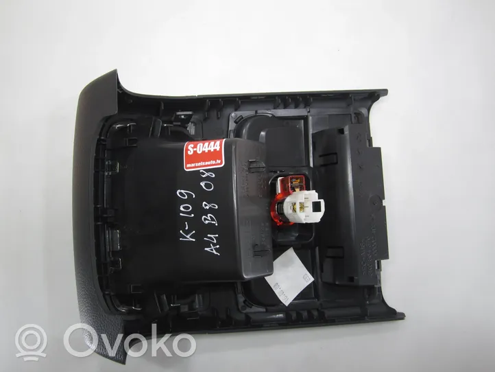 Audi A4 S4 B8 8K Hansikaslokeron keskikonsoli 8K0864376