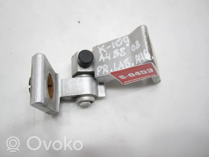 Audi A4 S4 B8 8K Cerniera superiore della portiera anteriore 8K0831402E