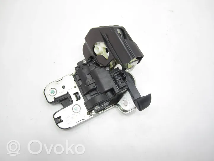 Volkswagen Golf VI Tailgate/trunk/boot lock/catch/latch 8K9827505