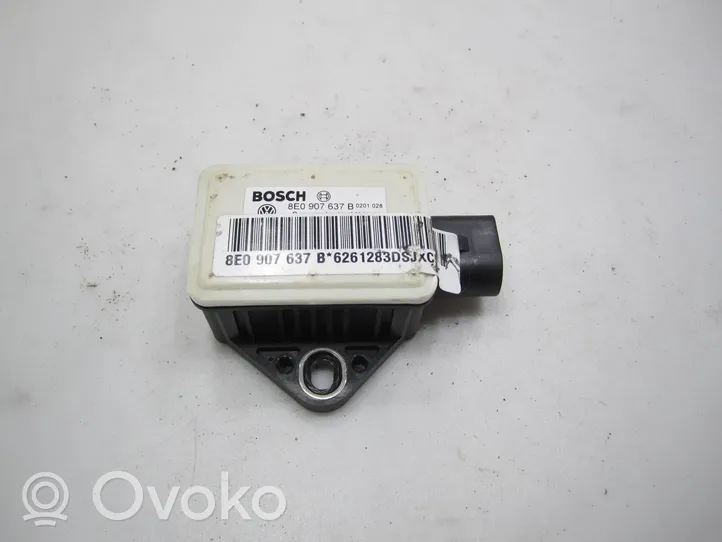 Audi A4 S4 B7 8E 8H Czujnik przyspieszenia ESP 8E0907637B