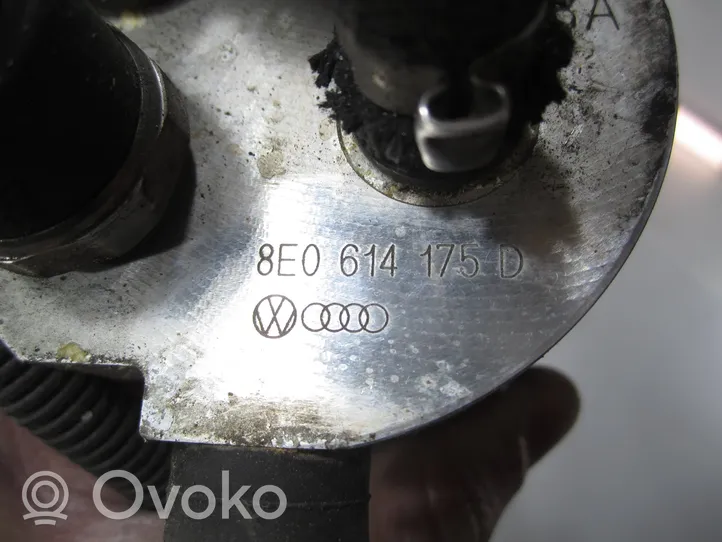 Audi A4 S4 B6 8E 8H Pompe à vide 8E0614175D