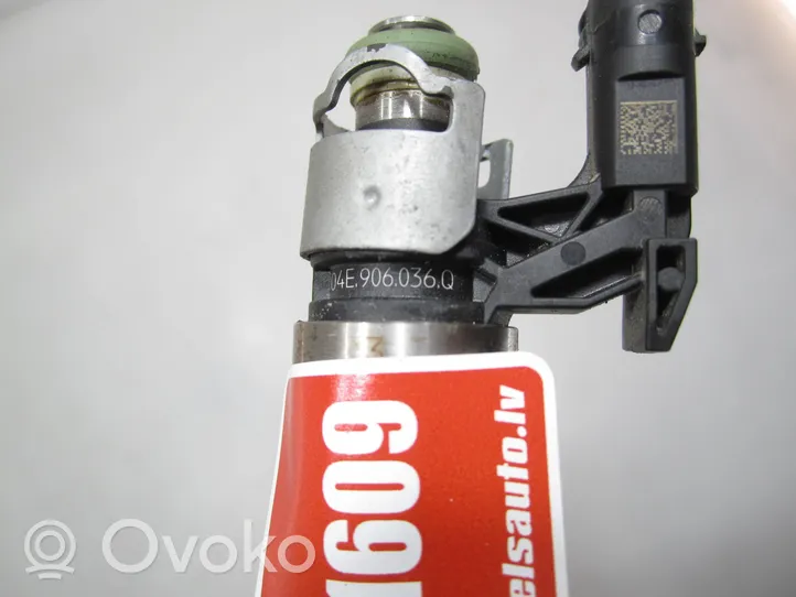 Volkswagen Golf VII Fuel injector 04E906036Q