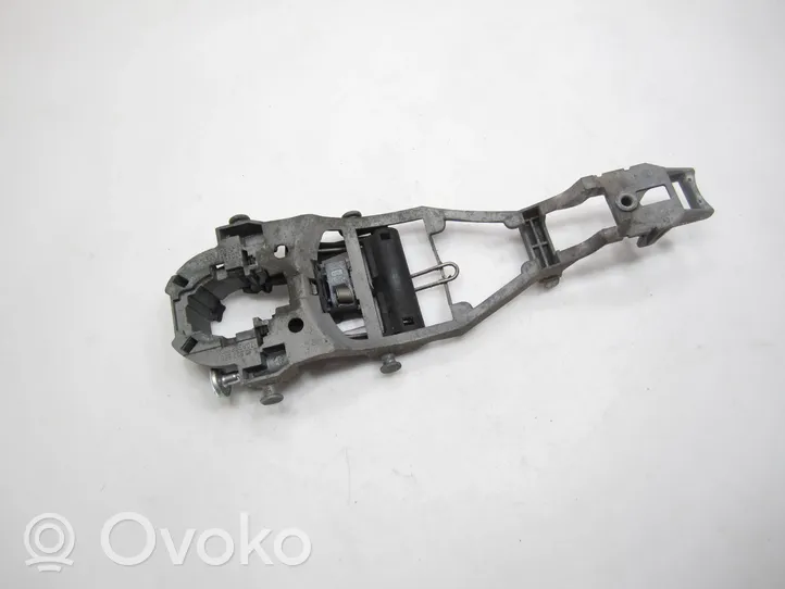 Volkswagen Golf V Klamka/wspornik zewnętrzny drzwi przednich 1K0837885A