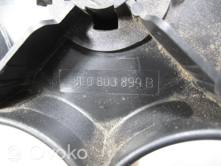 Audi A4 S4 B5 8D Bullone di fissaggio ruota di scorta 8L0803899B