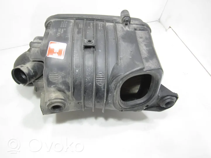 Volkswagen Golf V Scatola del filtro dell’aria 1F0129607