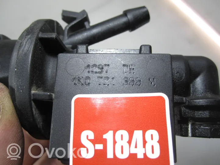 Volkswagen Golf V Główny cylinder sprzęgła 1K0721388M