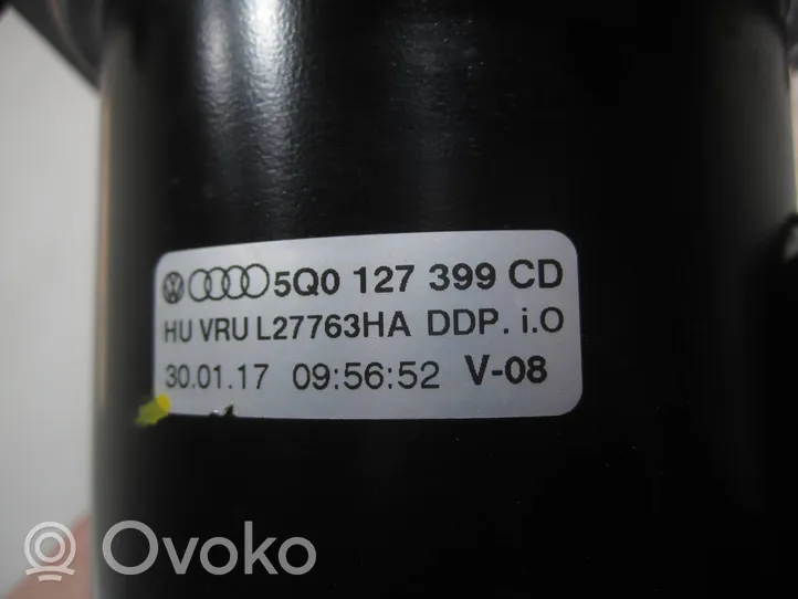 Volkswagen PASSAT B8 Boîtier de filtre à carburant 5Q0127399CD