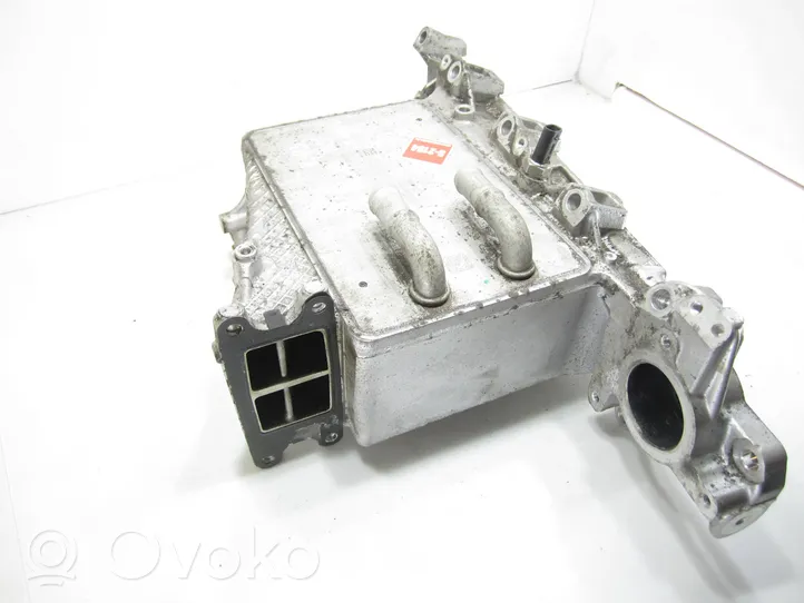 Volkswagen PASSAT B8 Intake manifold 04L129766AQ