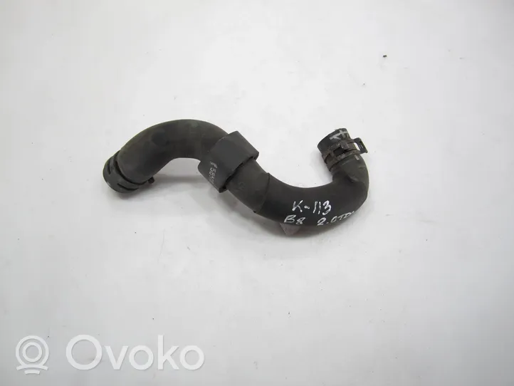 Volkswagen PASSAT B8 Tuyau de liquide de refroidissement moteur 04L122058D