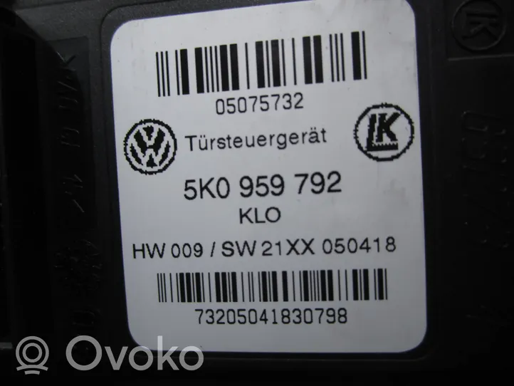 Volkswagen Caddy Etuoven ikkunan nostomoottori 5K0959792