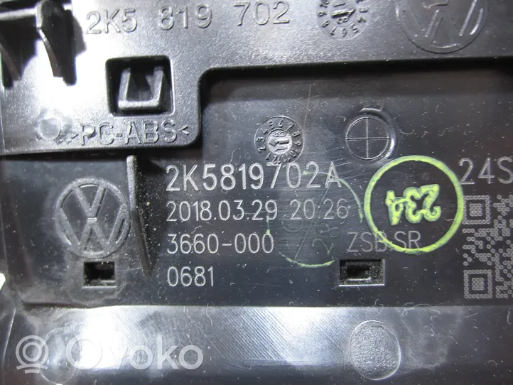 Volkswagen Caddy Kojelaudan sivutuuletussuuttimen kehys 2K5819702A