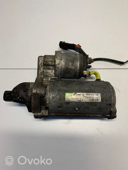 Opel Combo C Käynnistysmoottorin solenoidi 55221292