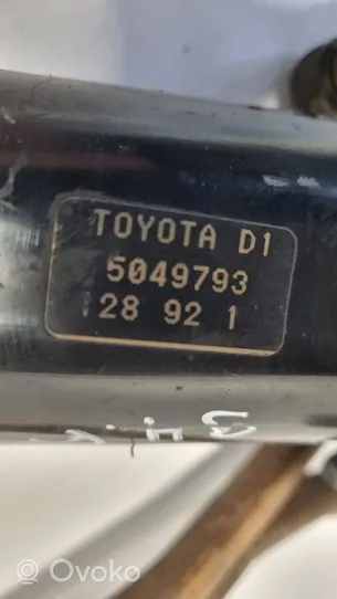 Toyota Camry Etupyyhkimen vivusto ja moottori 5049793
