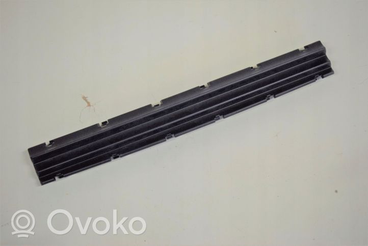 Toyota Aygo AB10 Kratka dolna zderzaka przedniego 9811916677