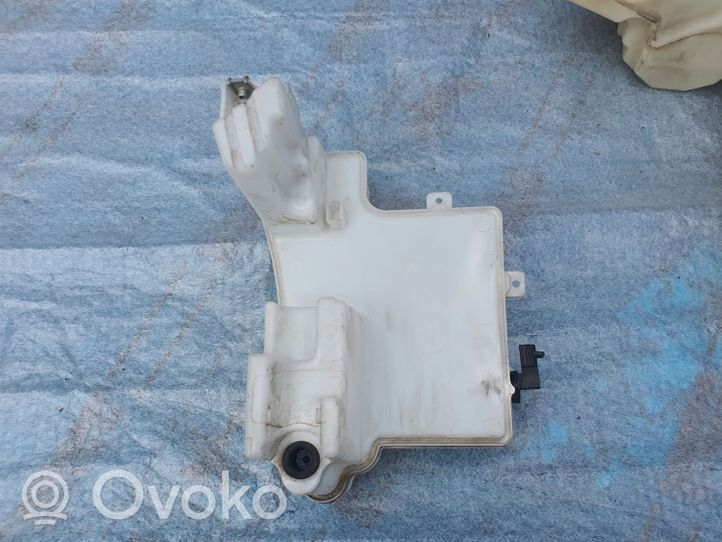 Ford Focus Réservoir de liquide lave-glace JX7B17B613AF