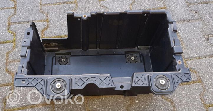 Land Rover Range Rover L405 Support boîte de batterie 