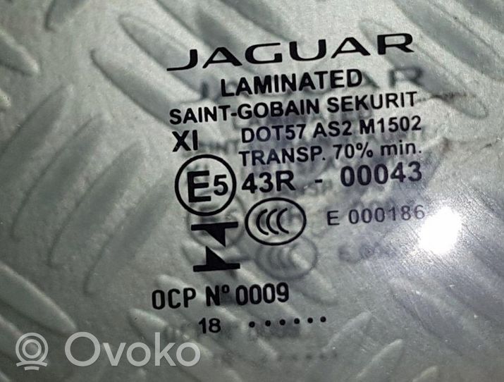 Jaguar XJ X351 Szyba drzwi tylnych 