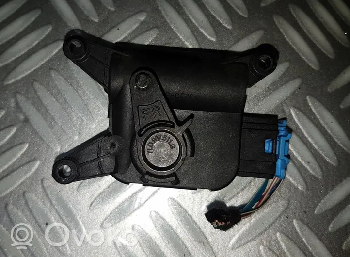 Porsche Cayenne (9PA) Motorino attuatore ricircolo aria dell’A/C 7L0907511G