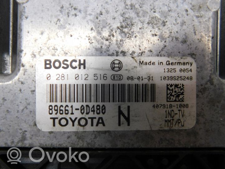 Toyota Yaris Sterownik / Moduł ECU 896610D480