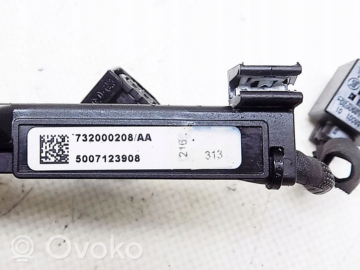 Toyota Auris E180 Polttoainesuuttimien johdot 3465648