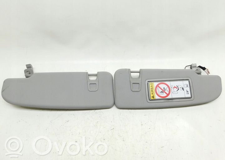 Hyundai i30 sun visor top
