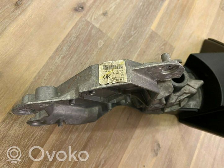 BMW X6 E71 Element lusterka bocznego drzwi przednich 718118512