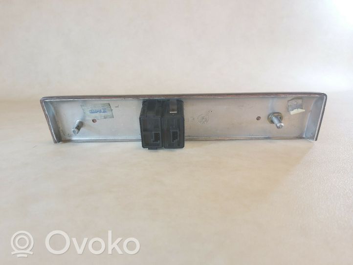 BMW 7 E38 Interruttore di regolazione dell’illuminazione del quadro 61318352216