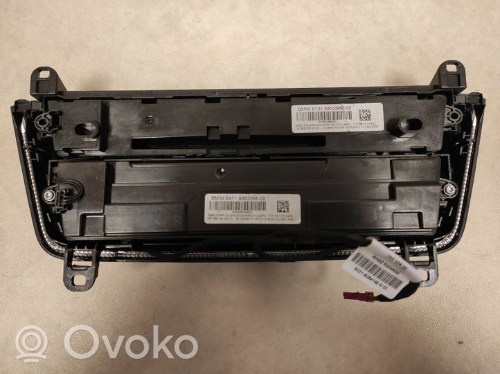 BMW 3 F30 F35 F31 Radion/GPS-laitteen pääyksikön kehys 61316832880