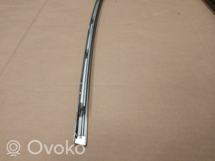 BMW 7 G11 G12 Moulure de porte arrière 51357397864