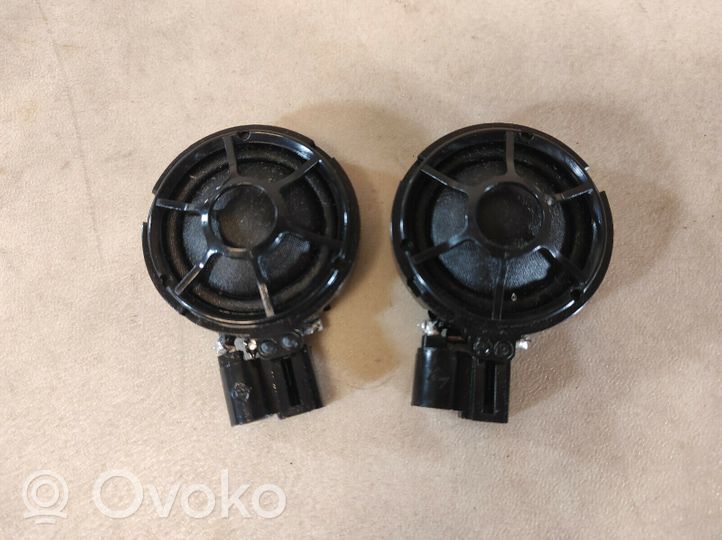 Audi Q3 8U Głośnik wysokotonowy drzwi przednich 8X0035399C8X0035399C