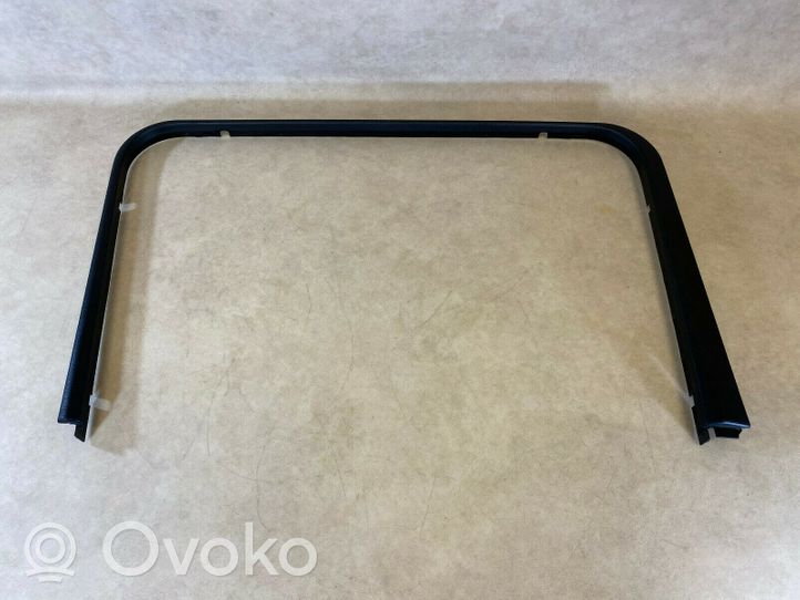 Mercedes-Benz G W461 463 Rivestimento modanatura del vetro della portiera posteriore A46373501719051