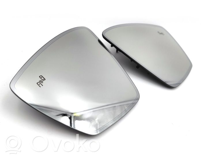 565857521D Skoda Kodiaq Wing mirror glass, 250.73 € | RRR