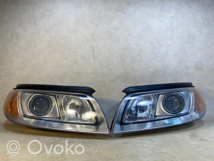 Volvo S80 Set di fari/fanali 31214347