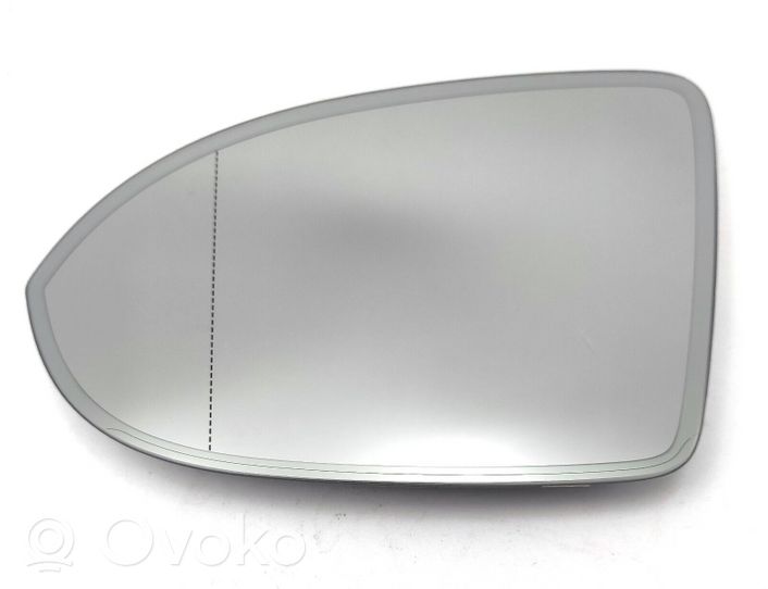 Volkswagen Golf VII Wing mirror glass 3G0857521A