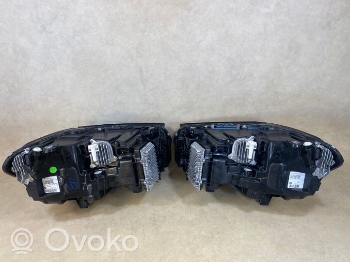 BMW X3 G01 Lot de 2 lampes frontales / phare 63117466119