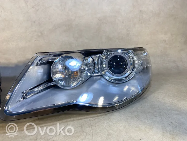 Volkswagen Touareg I Lot de 2 lampes frontales / phare 7L6941031C